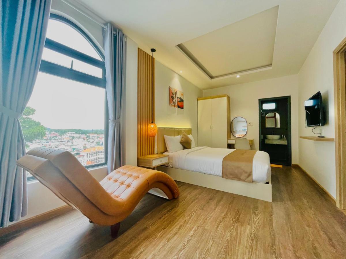 Torino Hotel Dalat Eksteriør billede