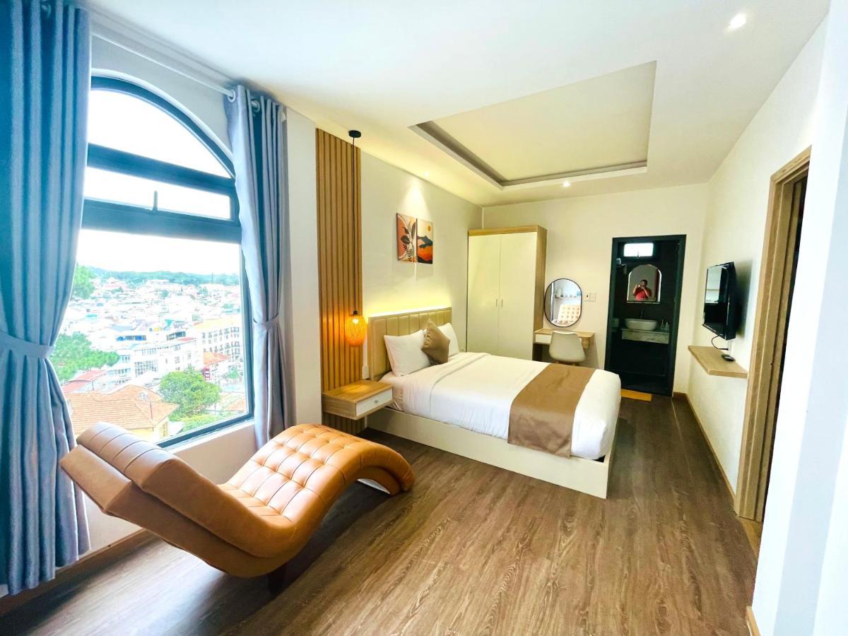 Torino Hotel Dalat Eksteriør billede