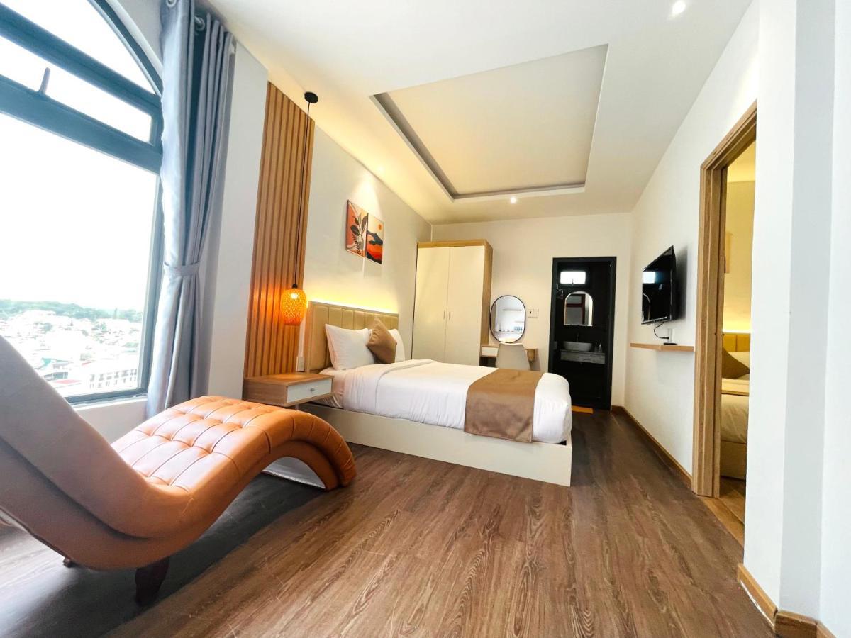 Torino Hotel Dalat Eksteriør billede