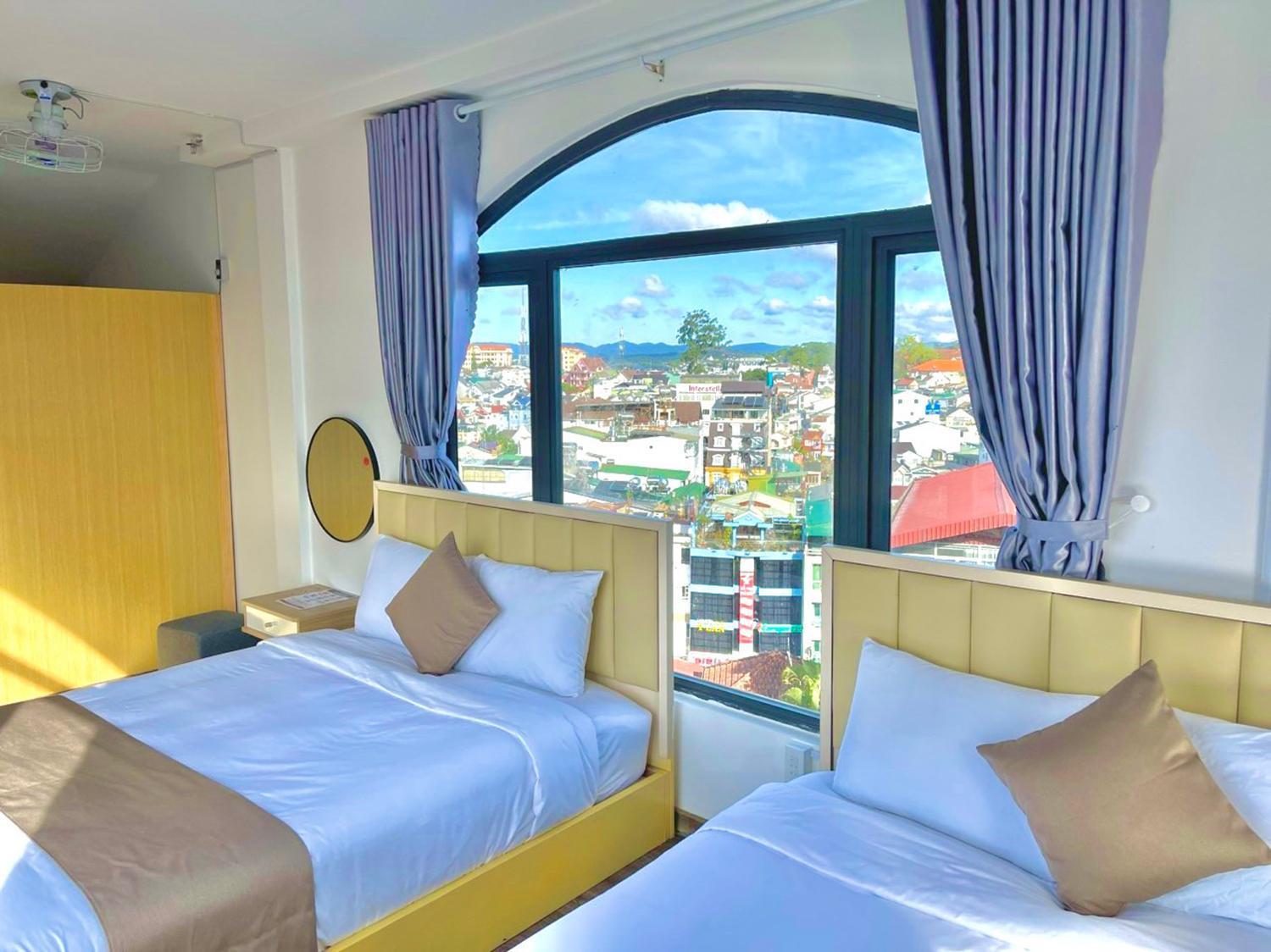 Torino Hotel Dalat Eksteriør billede