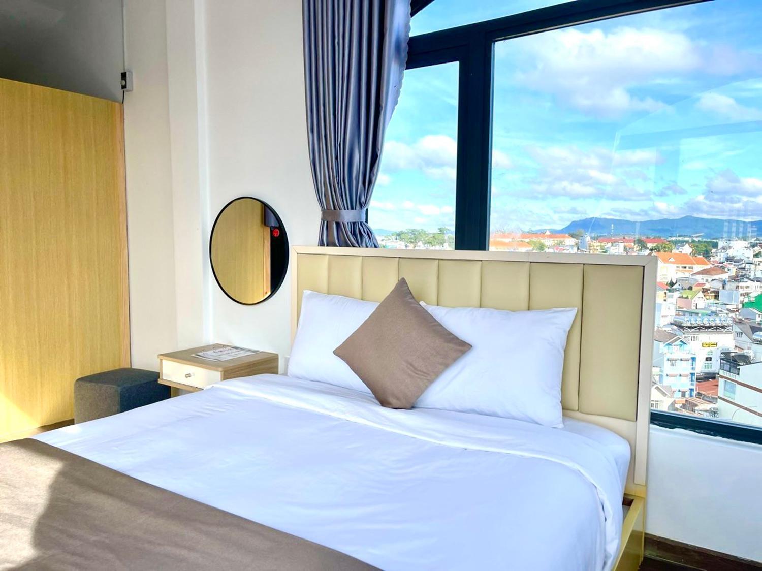 Torino Hotel Dalat Eksteriør billede