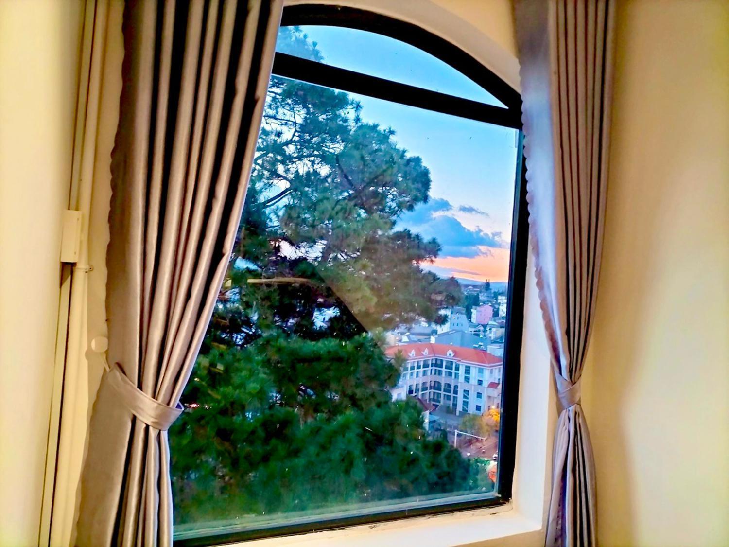Torino Hotel Dalat Eksteriør billede